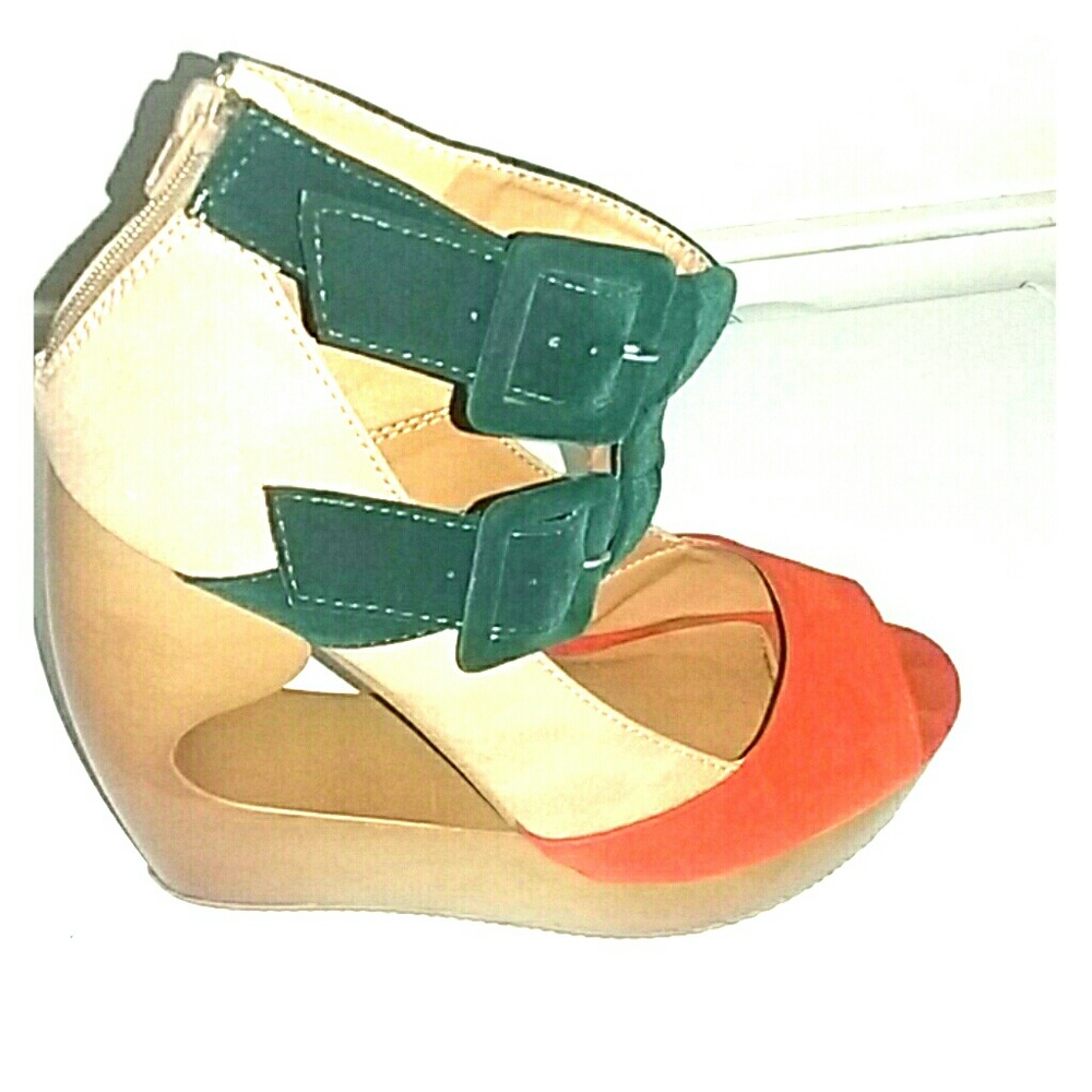 Wedge heel